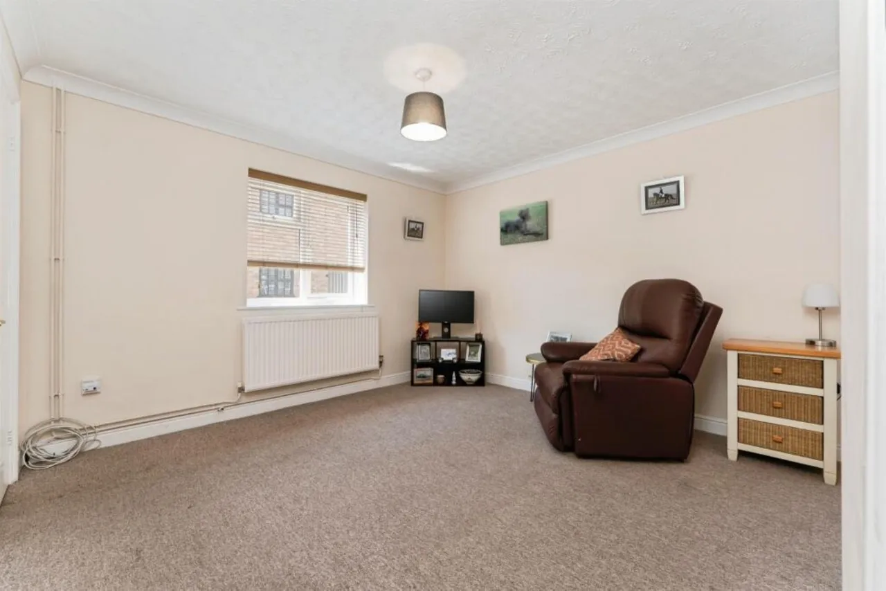 Mortimer Row, Somersham, PE28, photo 5