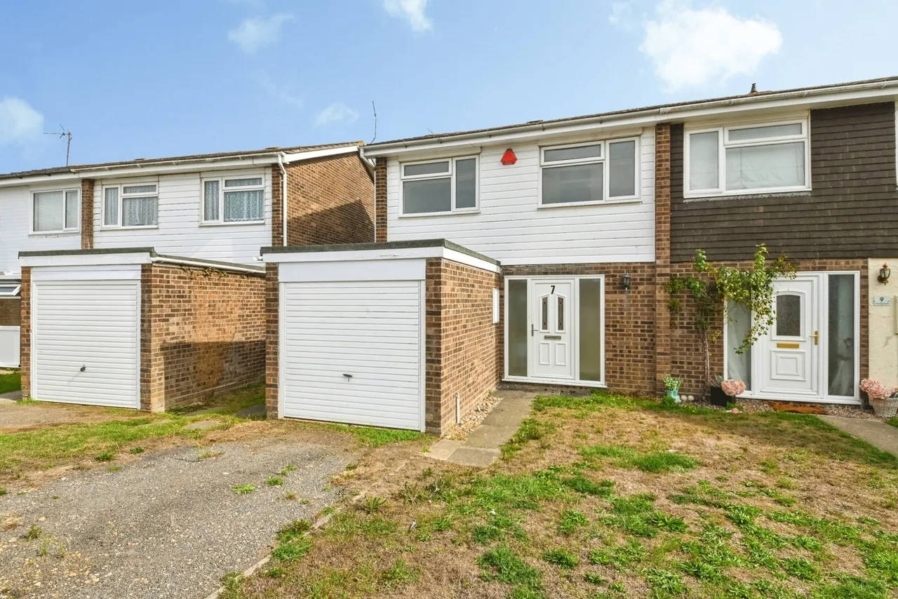 Young Close, Clacton-on-Sea, CO16, photo 11
