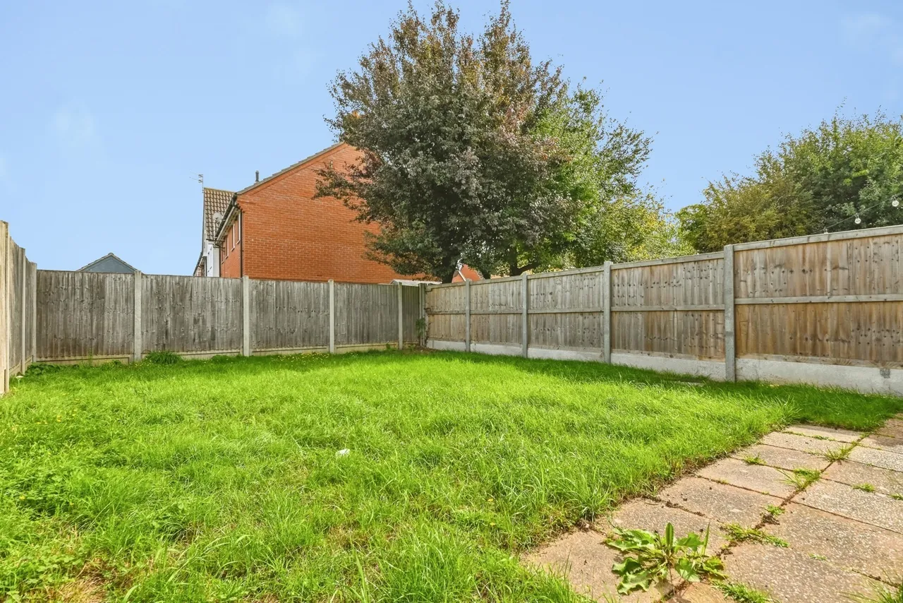 Young Close, Clacton-on-Sea, CO16, photo 10
