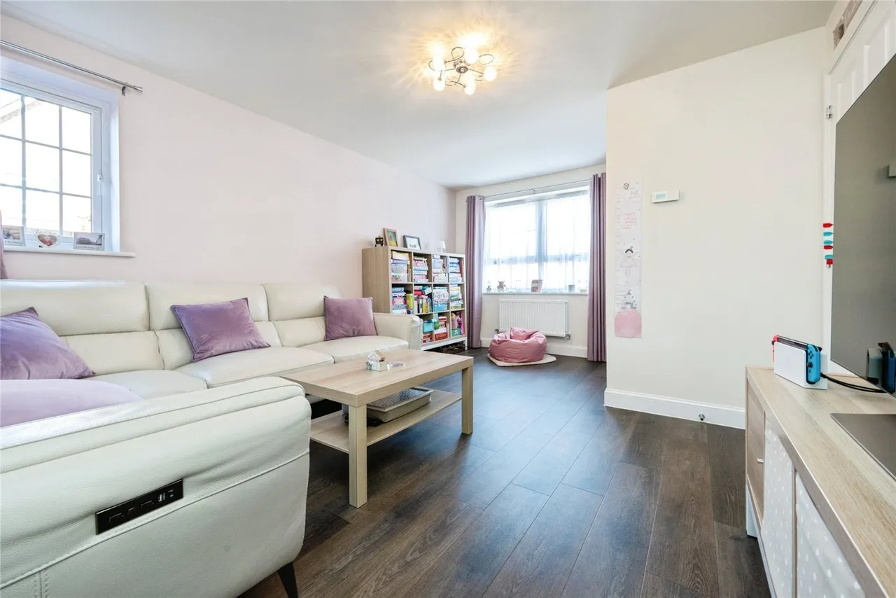 Alexander Way, Leighton Buzzard, Bedfordshire, LU7, photo 4
