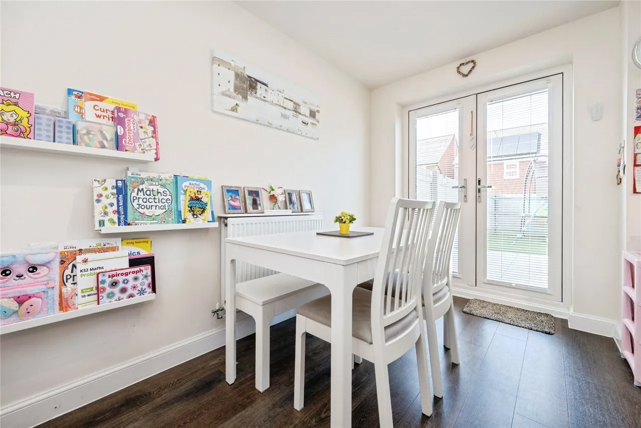 Alexander Way, Leighton Buzzard, Bedfordshire, LU7, photo 8