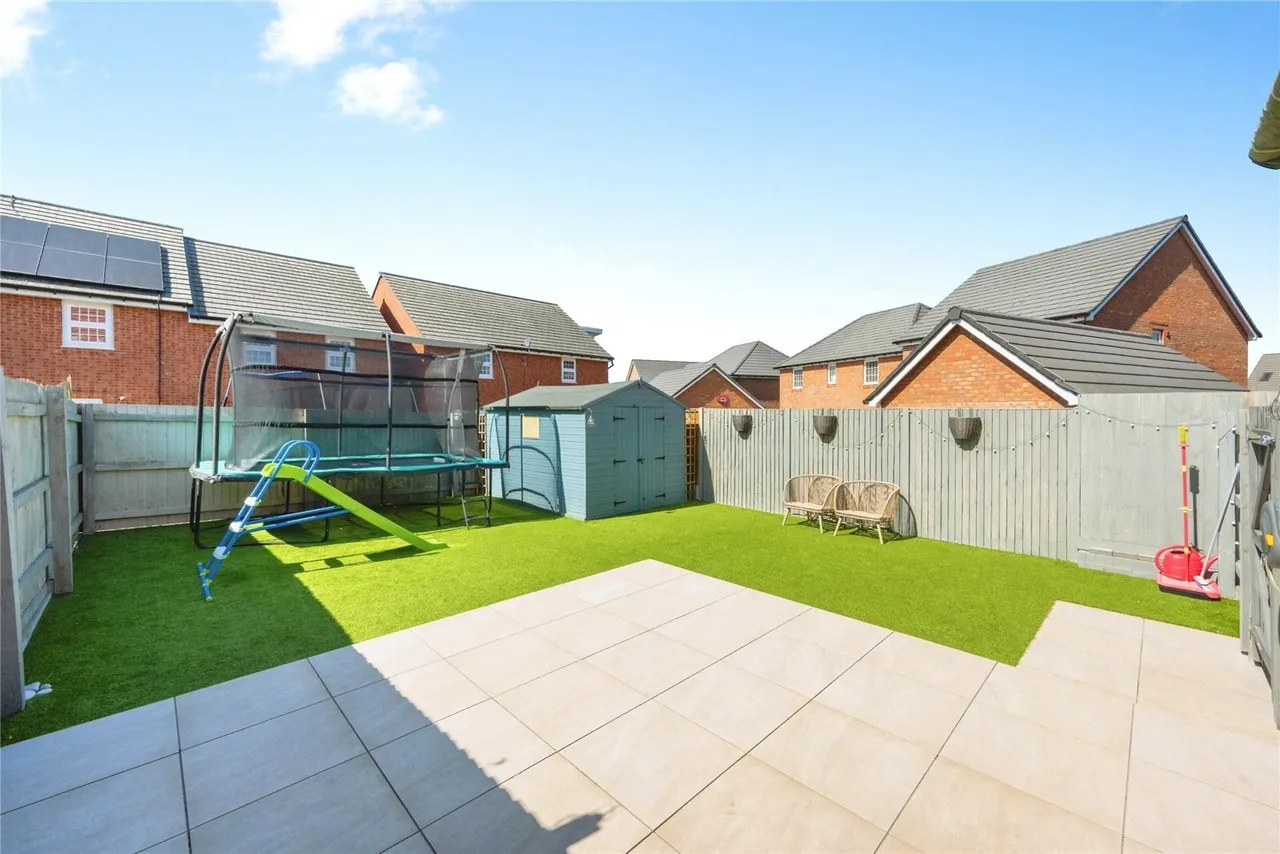Alexander Way, Leighton Buzzard, Bedfordshire, LU7, photo 14