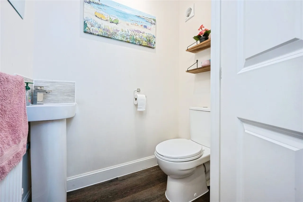 Alexander Way, Leighton Buzzard, Bedfordshire, LU7, photo 9