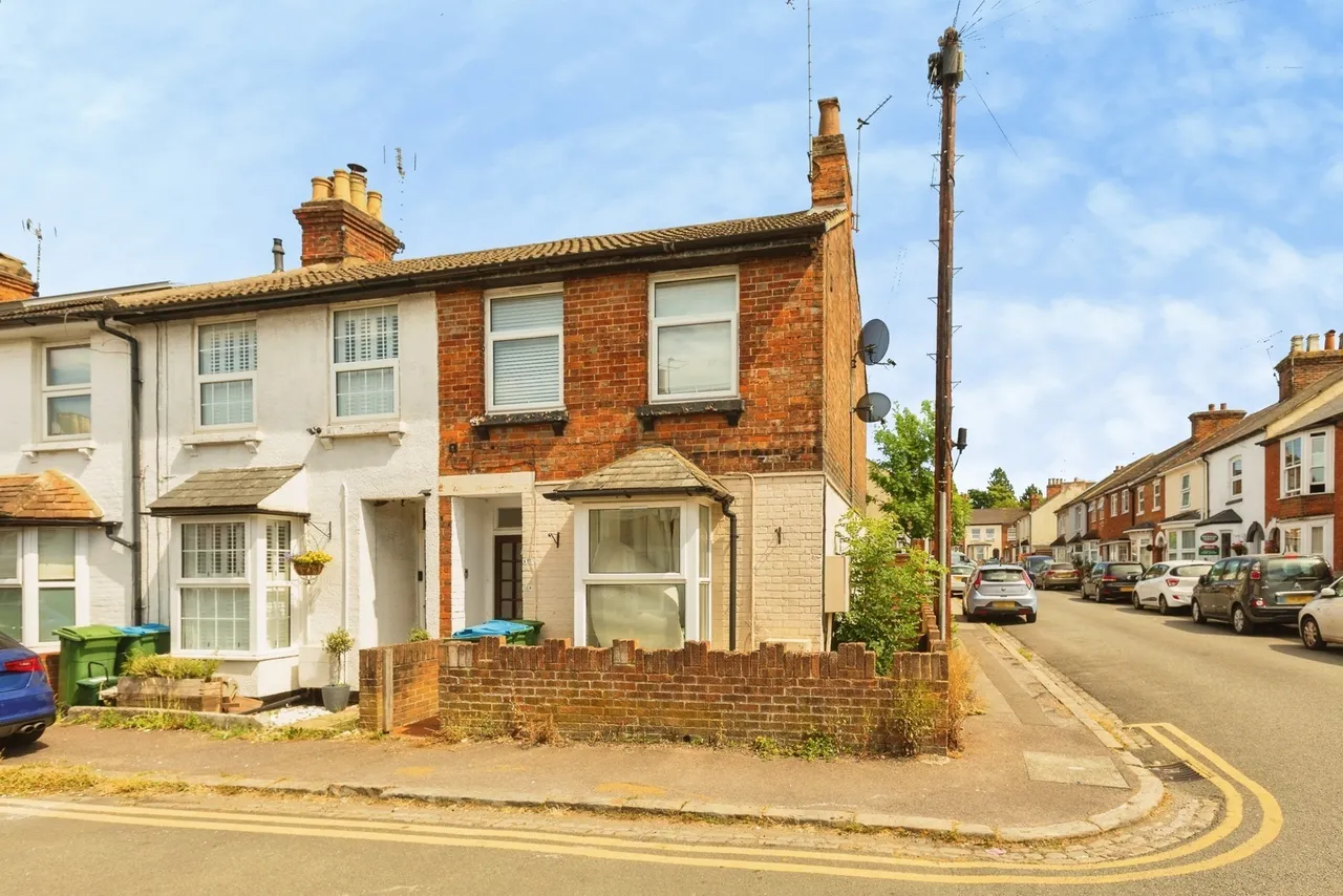 2 bed flat for sale — West Street, Aylesbury, Buckinghamshire, HP19