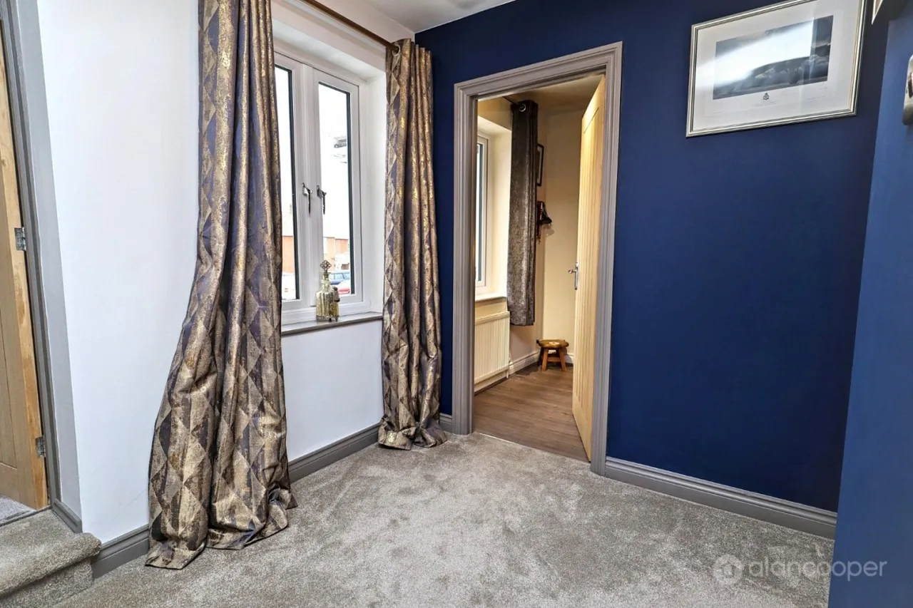 Milby Drive, St Nicolas Park, CV11, photo 26