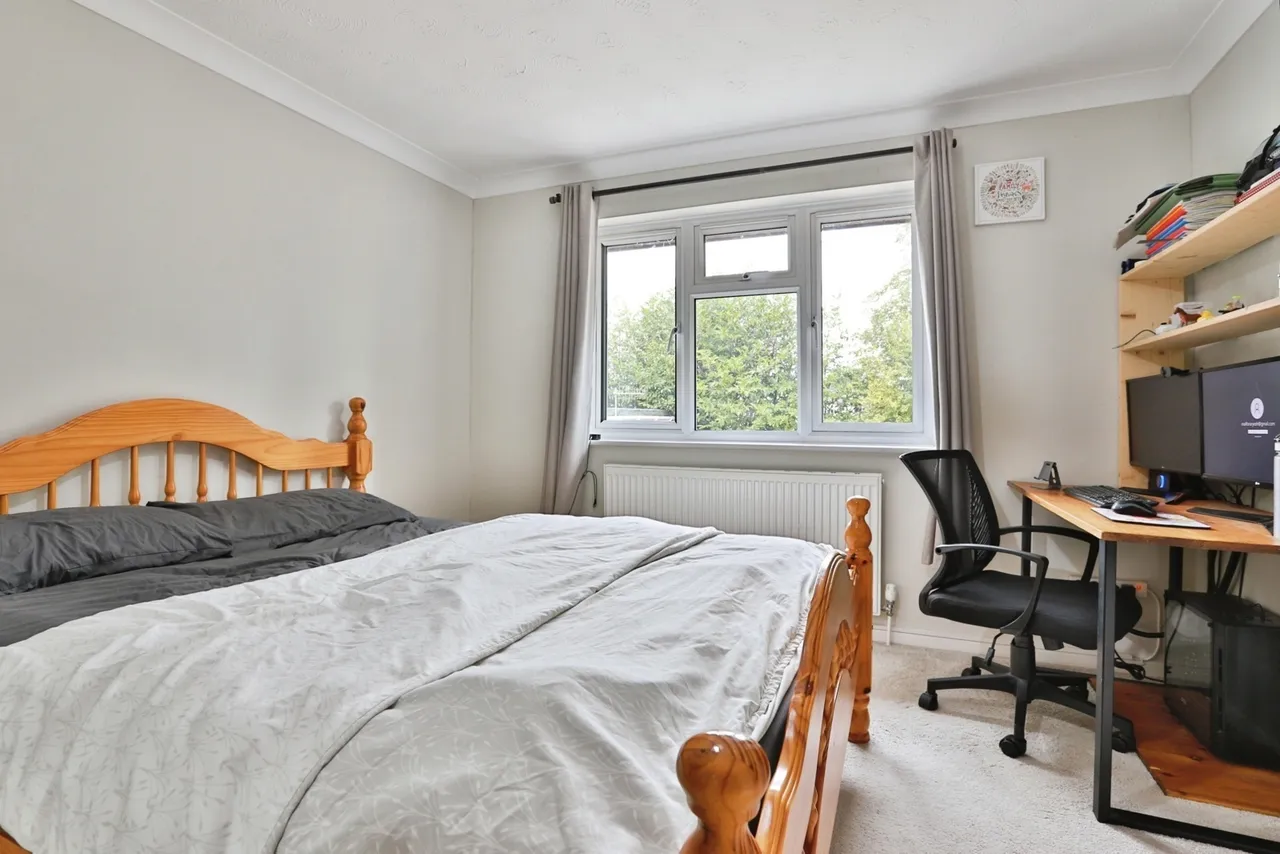Victoria Park Road, Winton, BH9, photo 10