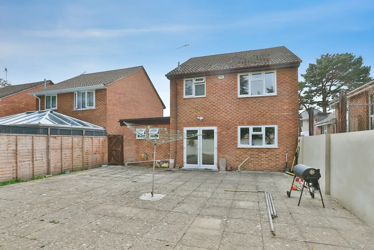 Victoria Park Road, Winton, BH9, photo 18