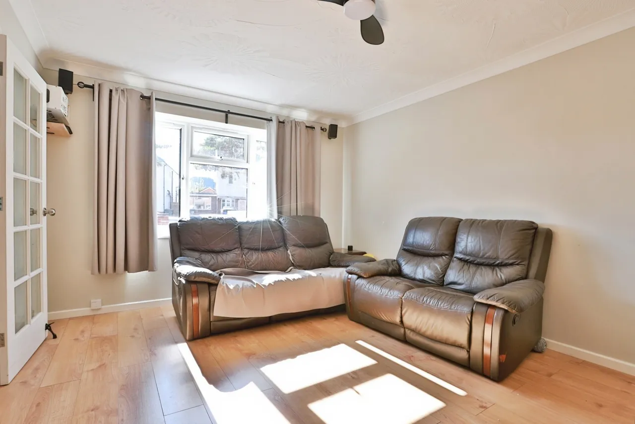 Victoria Park Road, Winton, BH9, photo 6