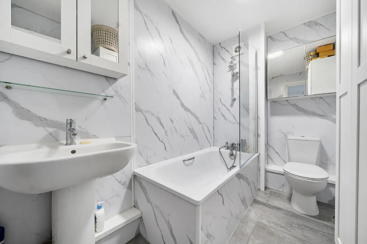 Angelica Way, Whiteley, PO15, photo 9