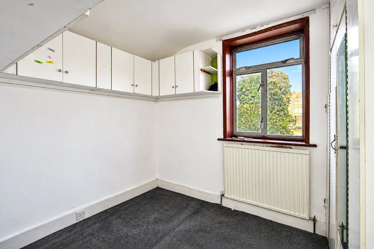Shrewsbury Road, Forest Gate, E7, photo 13