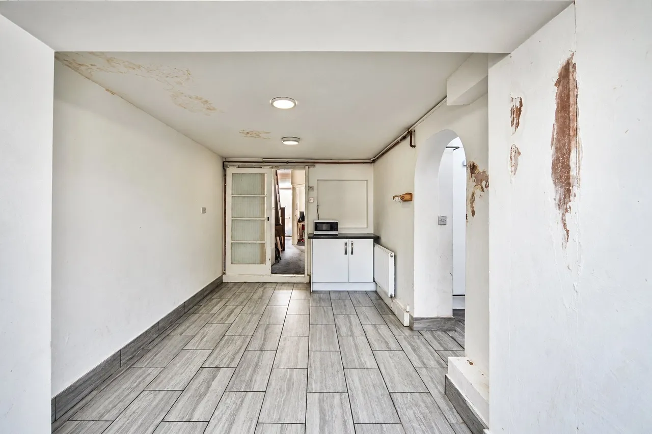 Shrewsbury Road, Forest Gate, E7, photo 8