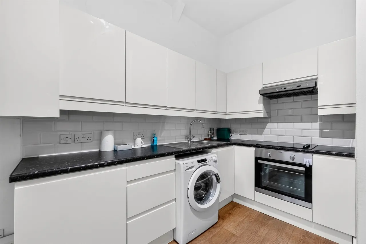 Duke Road, London, W4, photo 2