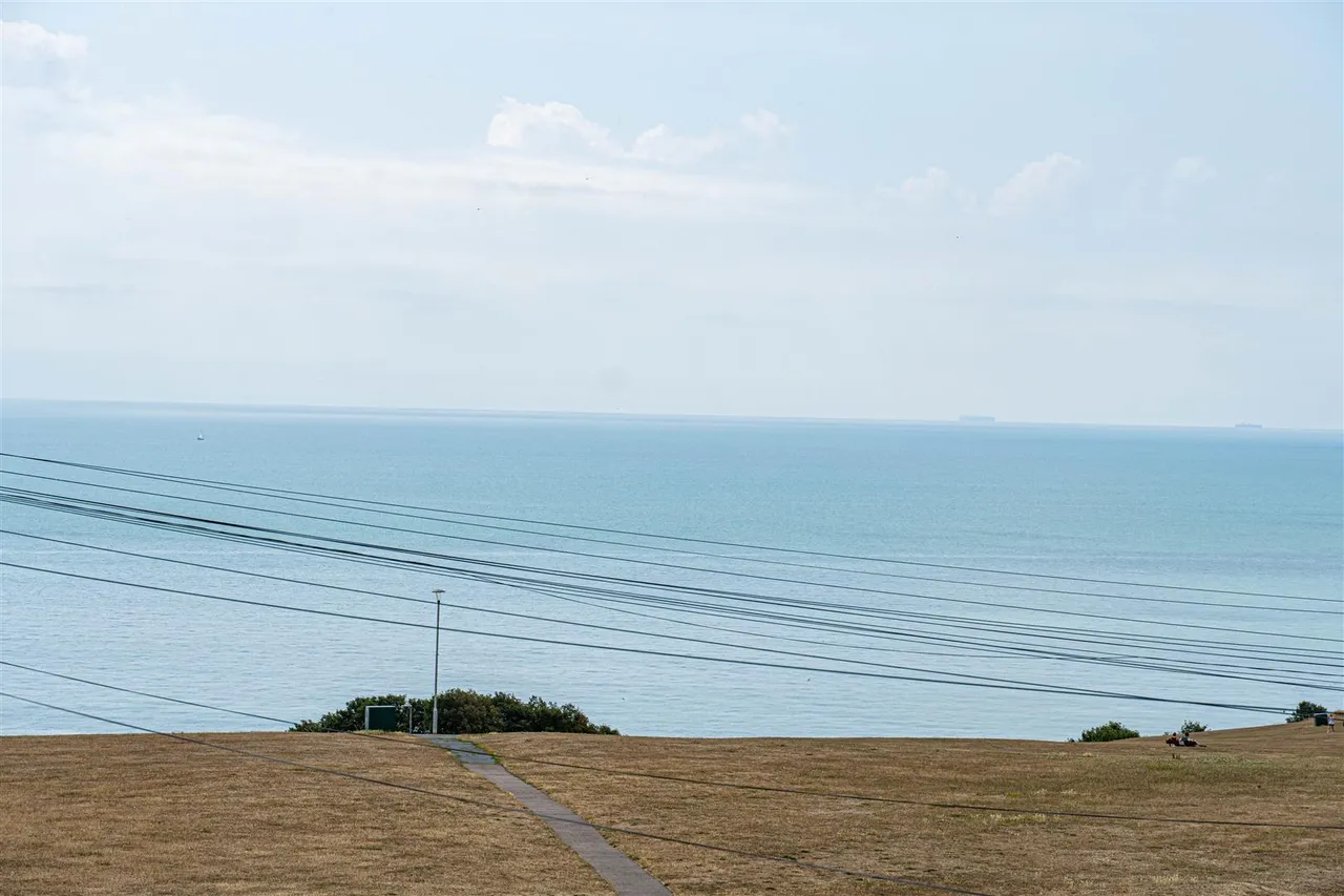 Priory Road, Hastings, photo 31