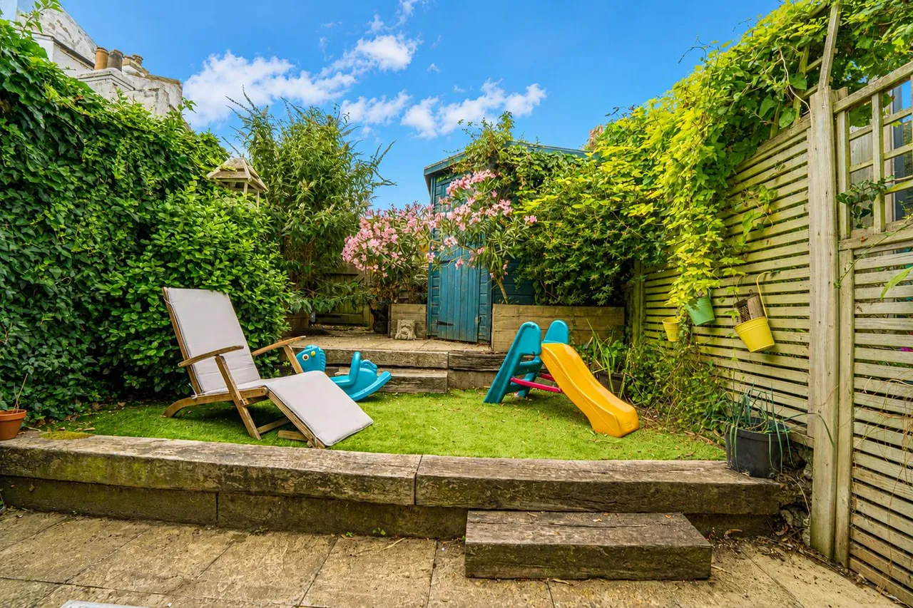 Priory Road, Hastings, photo 32