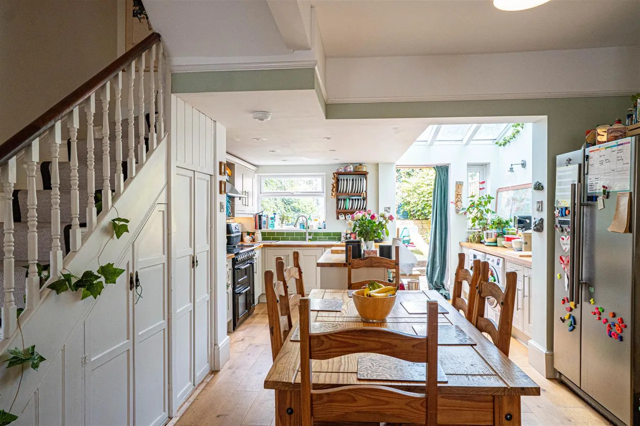 Priory Road, Hastings, photo 17