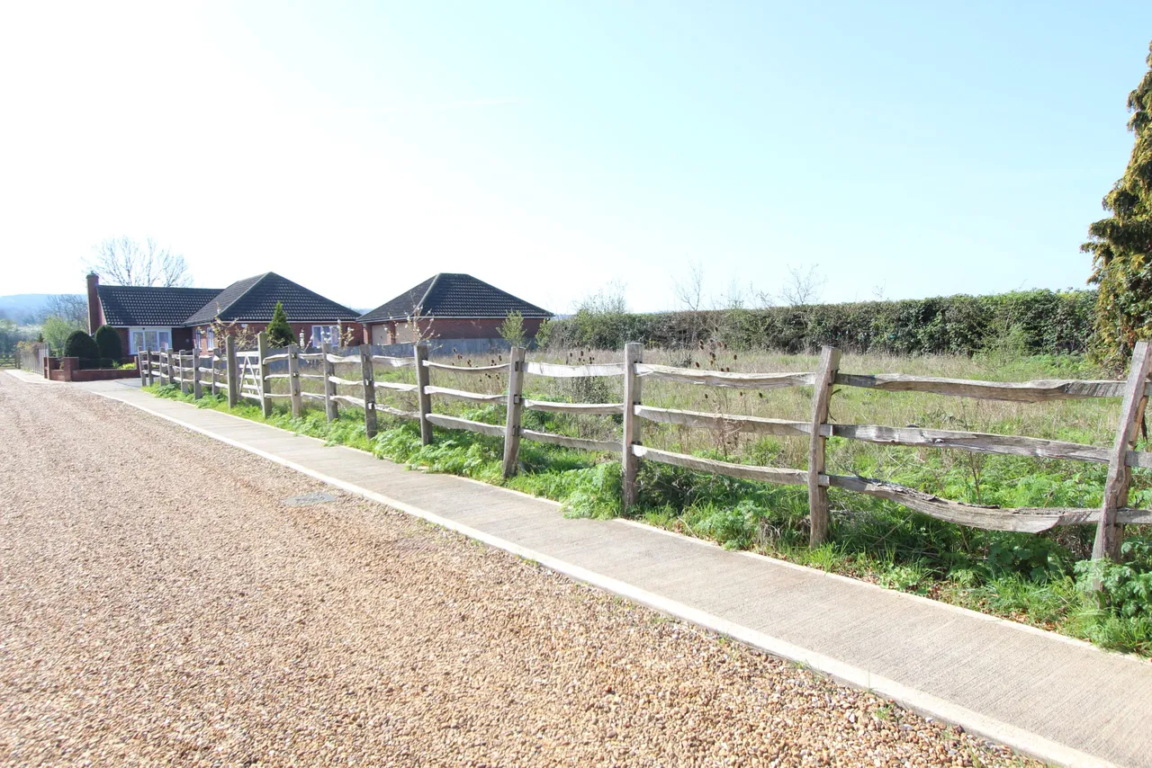 The Grove, Houghton Conquest, Bedford, Bedford, MK45 3JU, photo 3