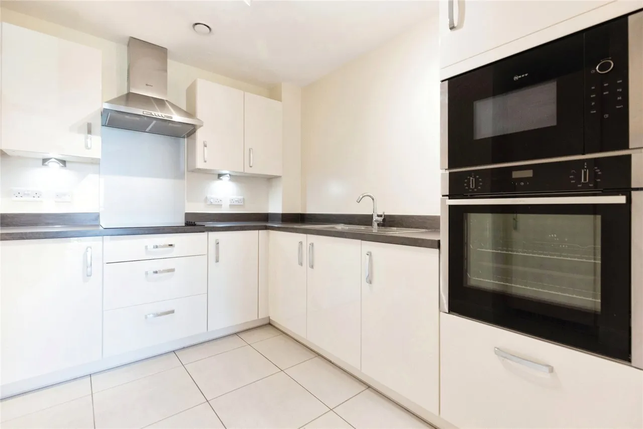 Springfield Close, Stratford-upon-Avon, CV37, photo 2