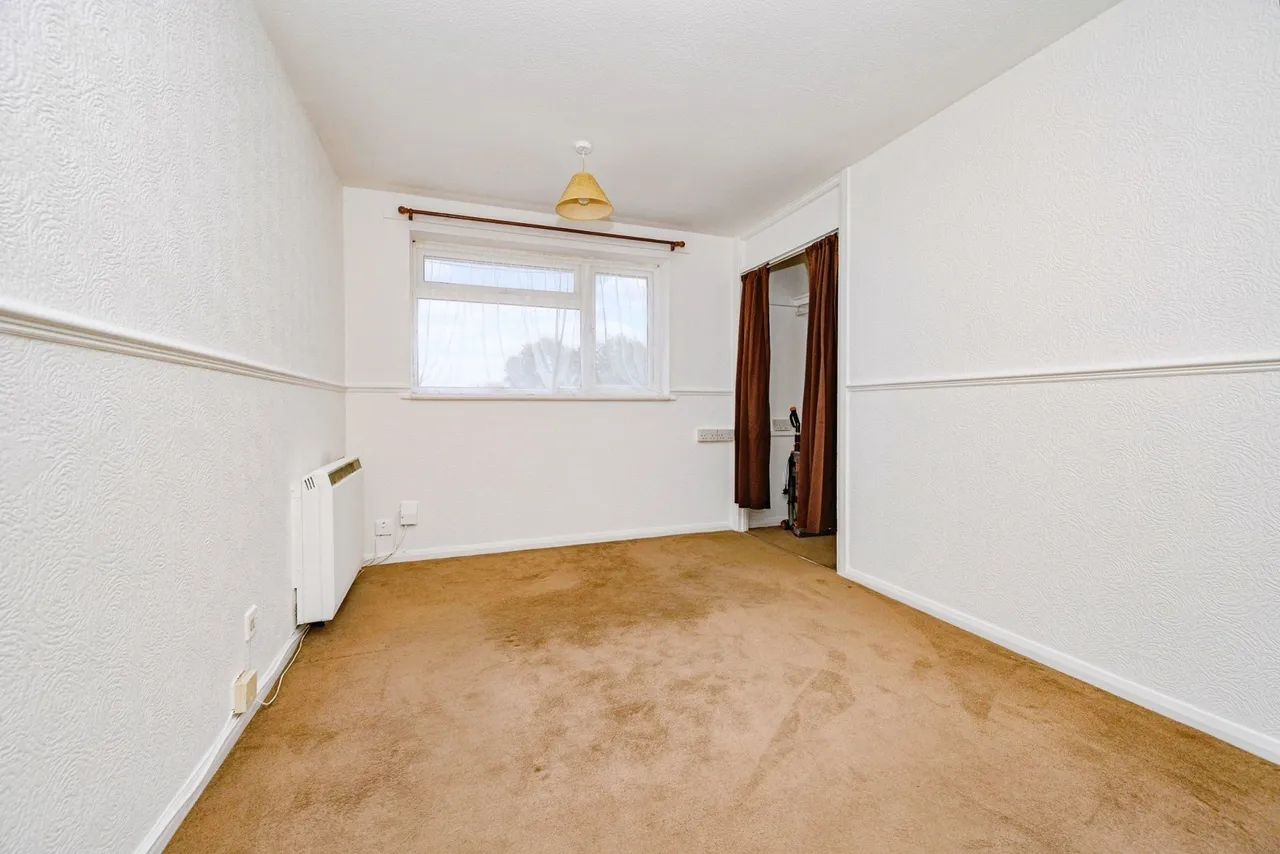 Strangers Way, Luton, Bedfordshire, LU4, photo 5