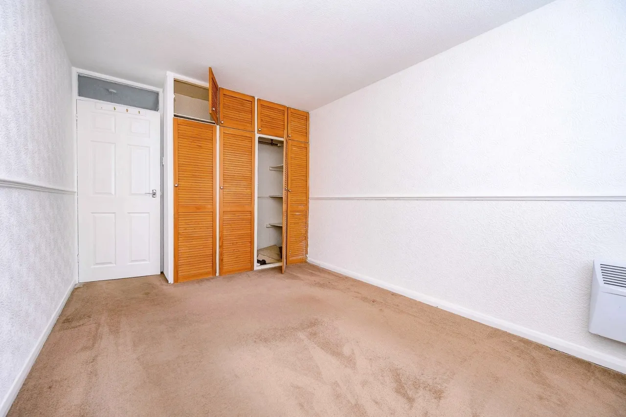 Strangers Way, Luton, Bedfordshire, LU4, photo 3
