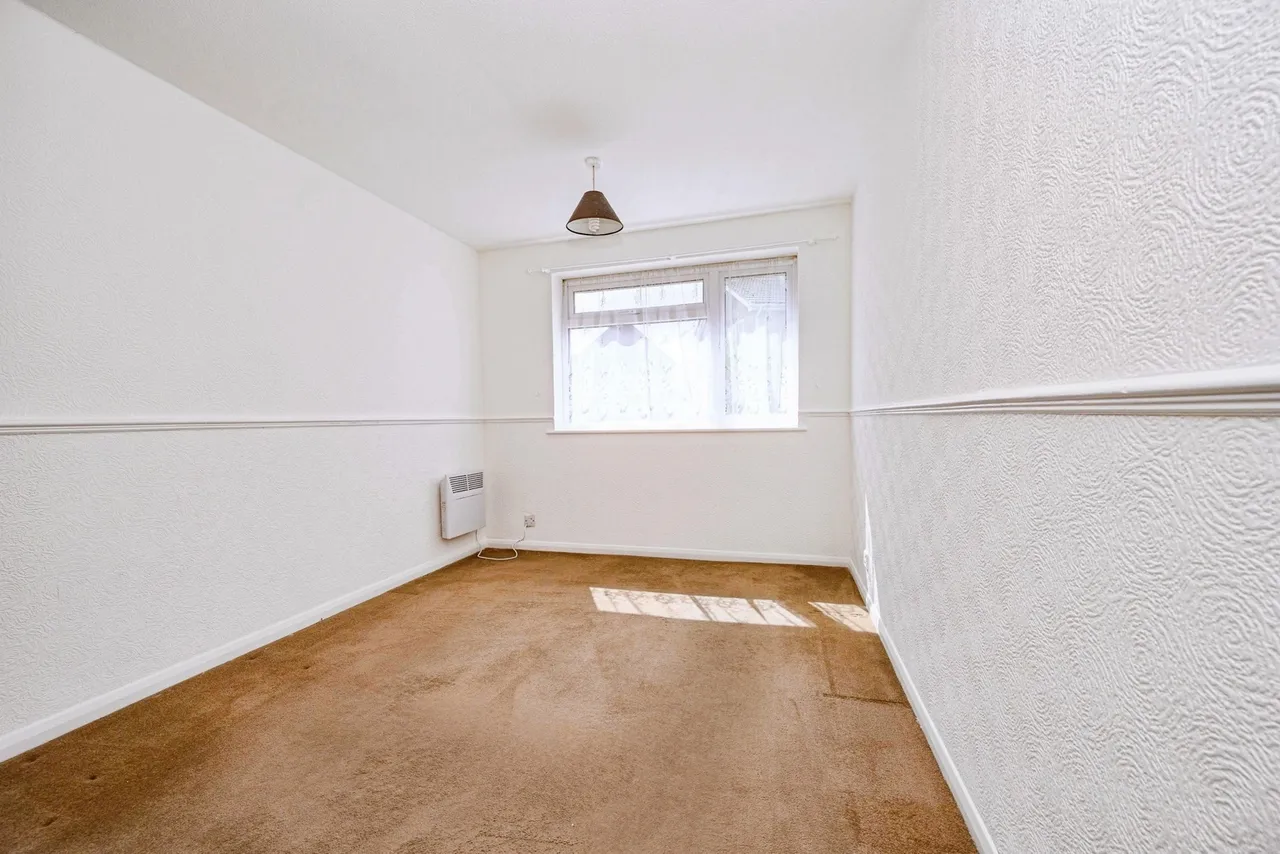 Strangers Way, Luton, Bedfordshire, LU4, photo 4