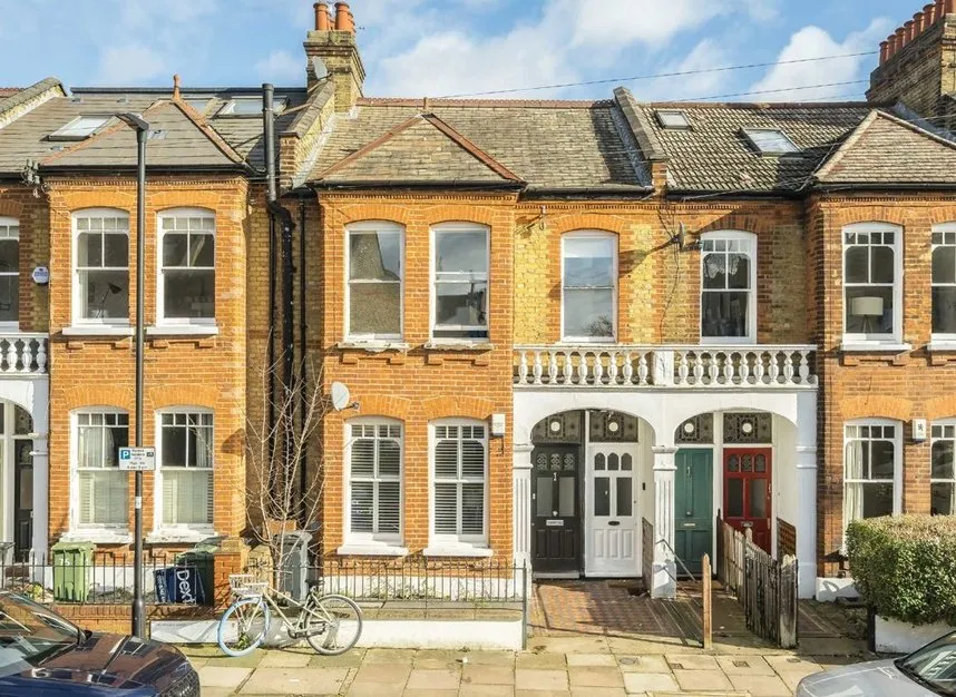 2 bed flat to rent — Hambalt Road, Clapham South, SW4