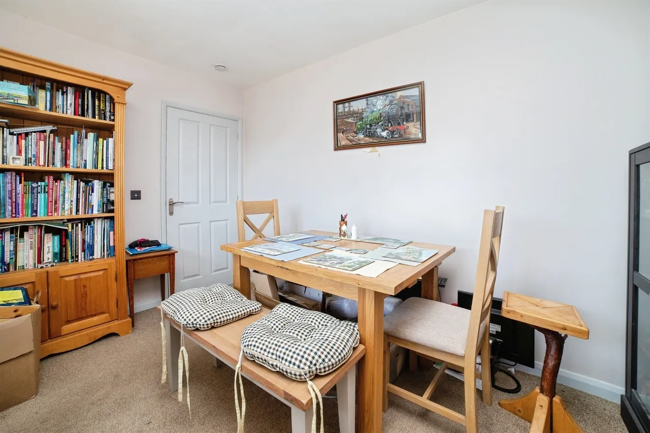 Main Road, Morton, DE55, photo 16