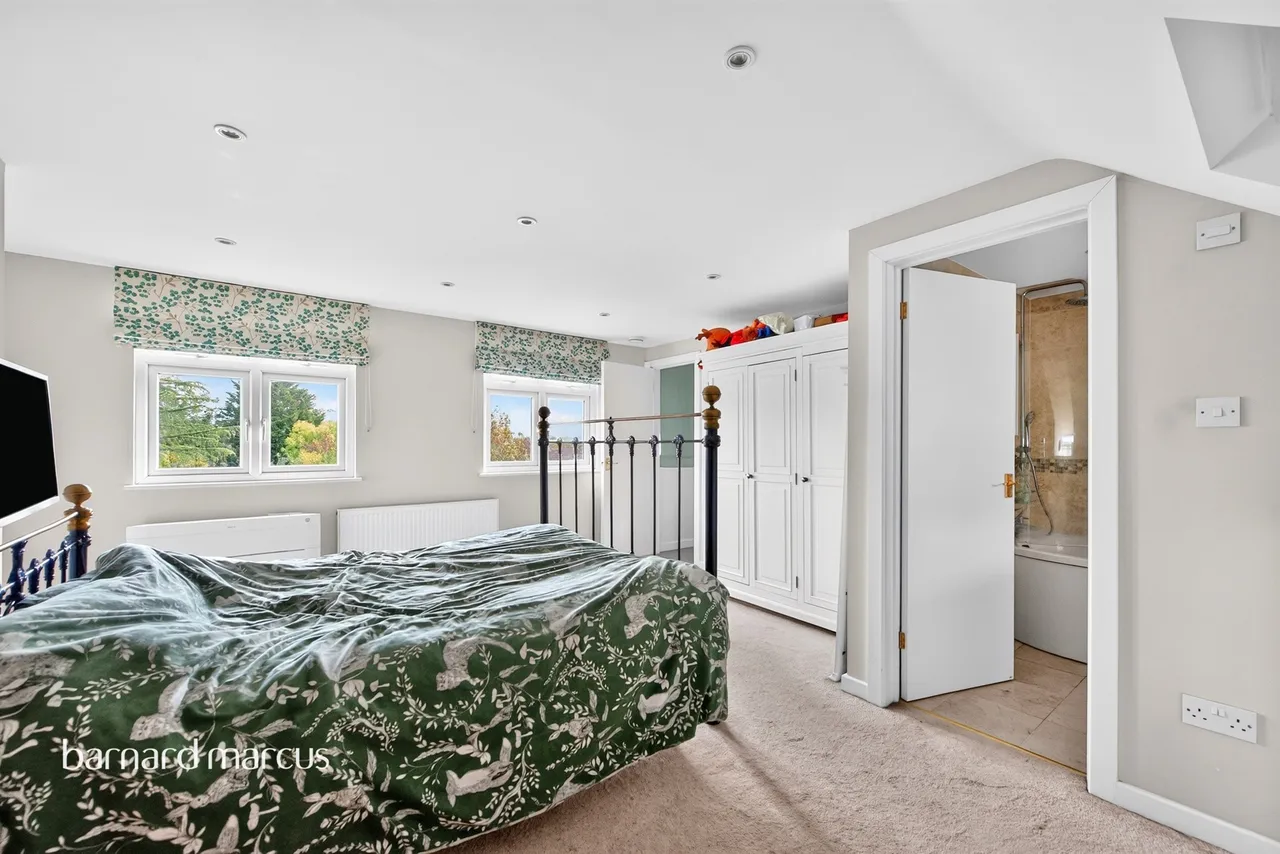 Nutfield Road, Merstham, RH1, photo 12