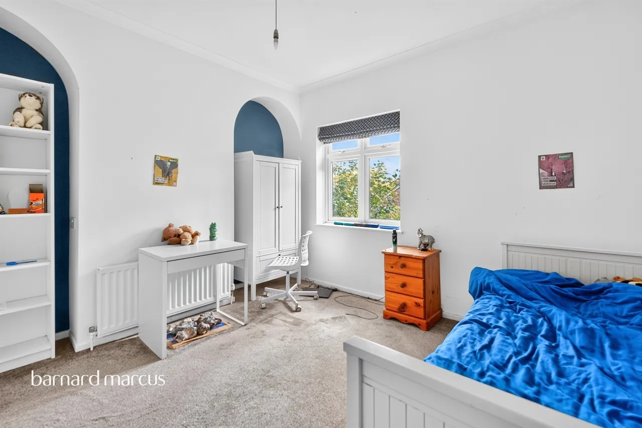 Nutfield Road, Merstham, RH1, photo 15