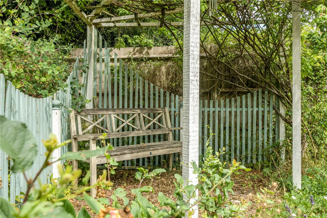 Nutchers Drove, Kings Somborne, Stockbridge, Hampshire, SO20 6PA, photo 14
