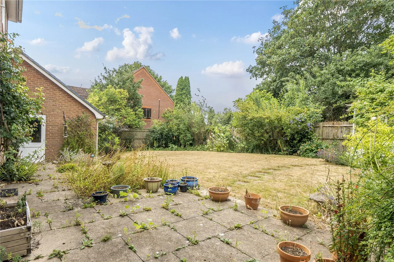 Nutchers Drove, Kings Somborne, Stockbridge, Hampshire, SO20 6PA, photo 12