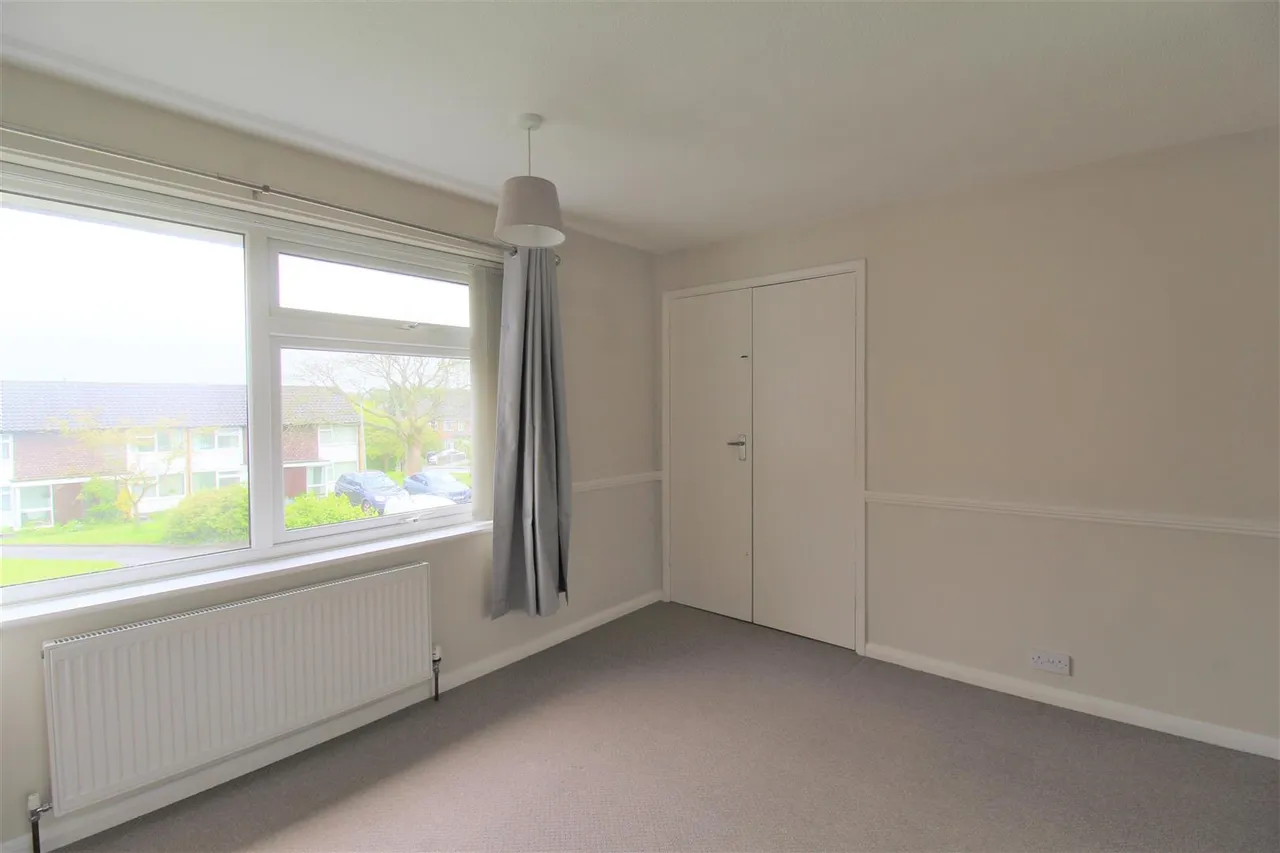 Felstead Court, Bramcote, NG9, photo 8