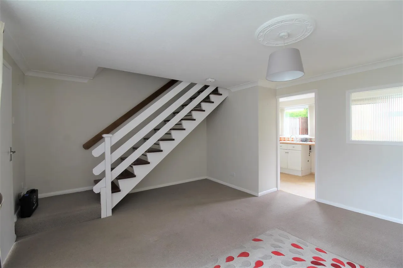 Felstead Court, Bramcote, NG9, photo 4