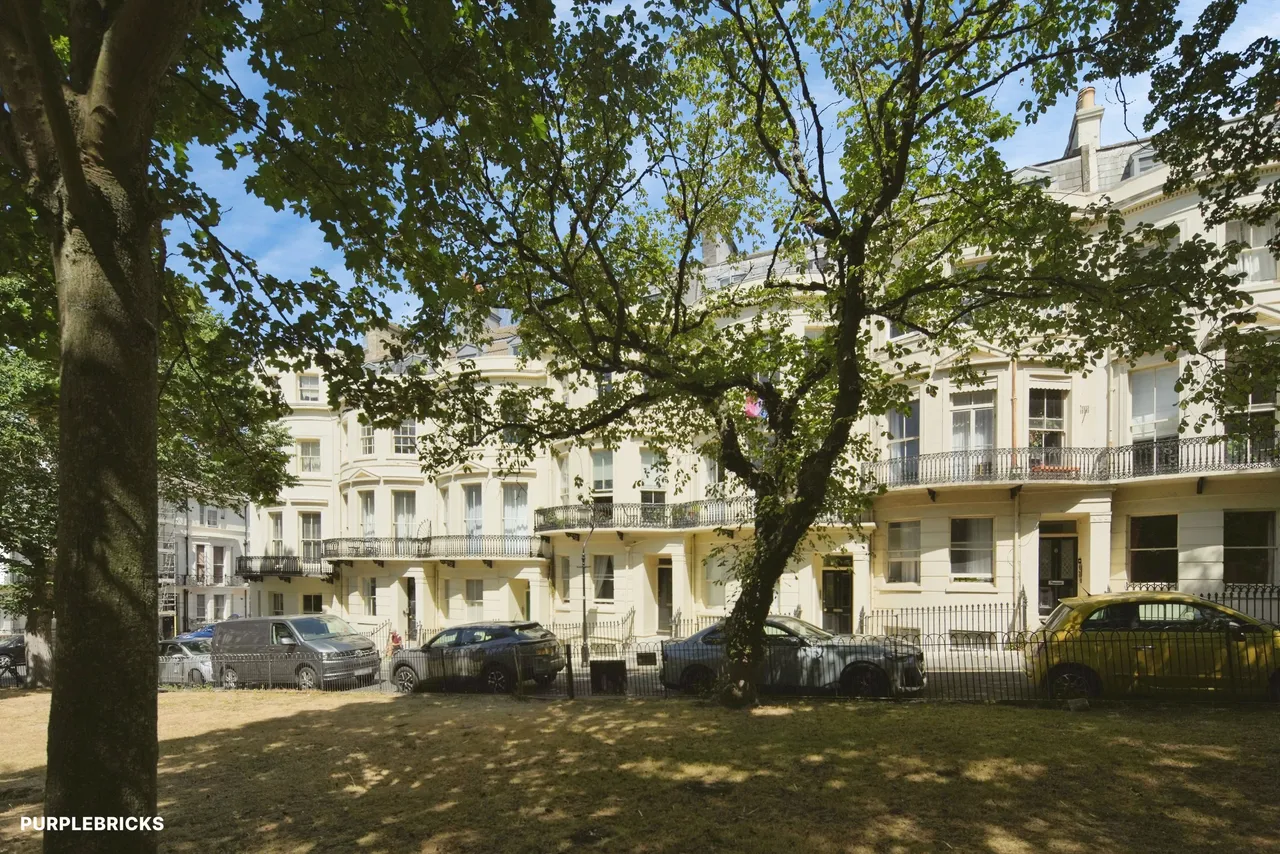 flat for sale, Powis Square, Brighton, BN1