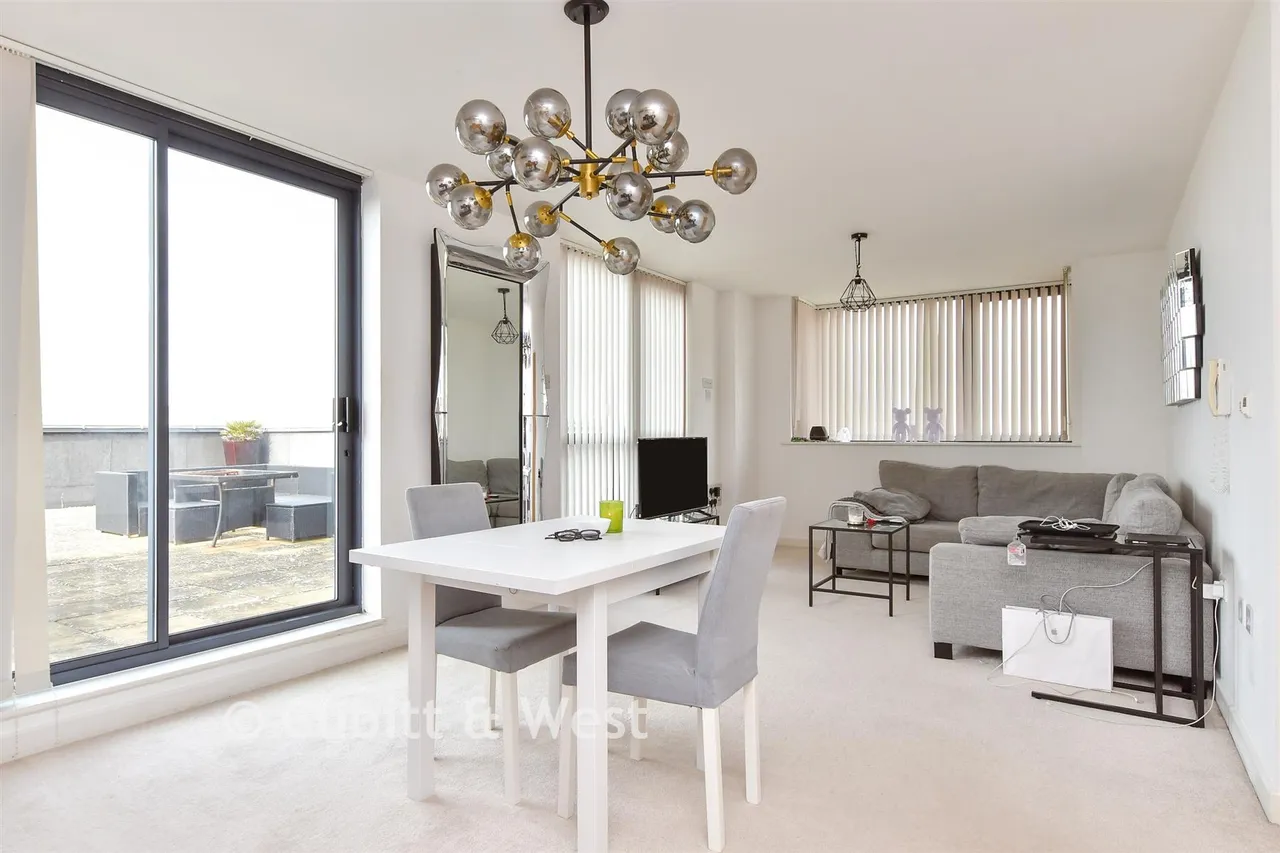 Suez Way, Saltdean, BN2, photo 5