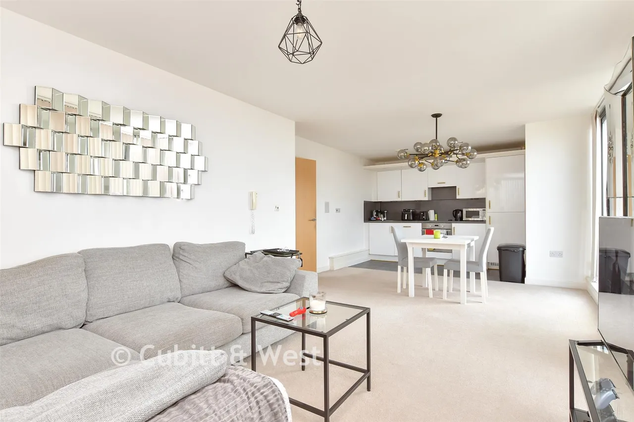 Suez Way, Saltdean, BN2, photo 3