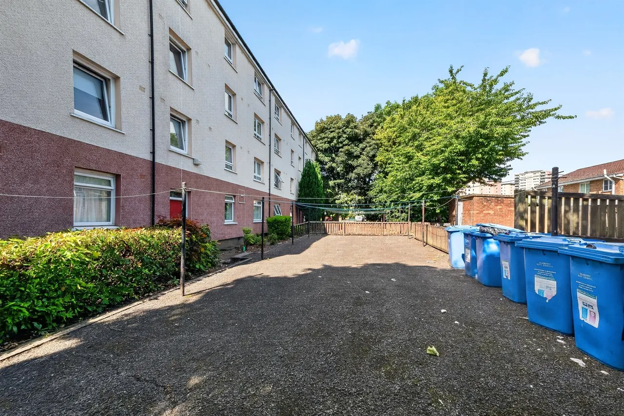 Kerrycroy Avenue, Glasgow, G42, photo 13