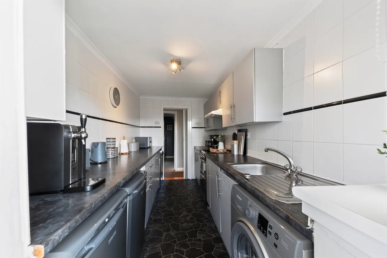 Kerrycroy Avenue, Glasgow, G42, photo 6