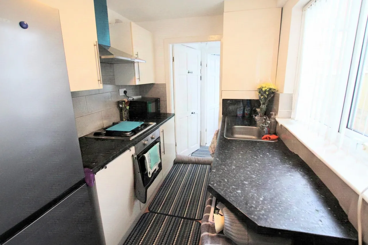 Albany Road, Prescot, L34, photo 4
