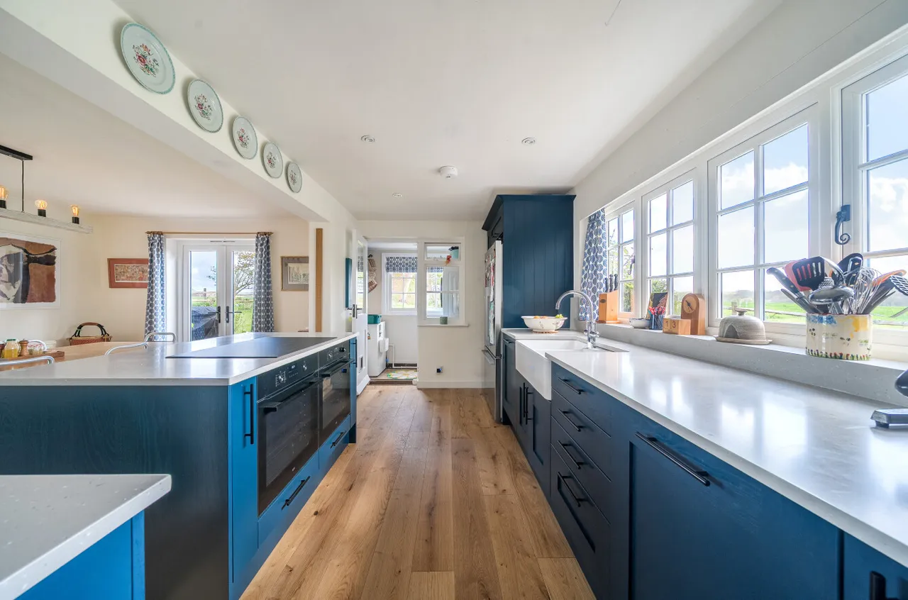Ruston Bridge Road, Fletching, Uckfield, East Sussex, TN22 3SH, photo 21