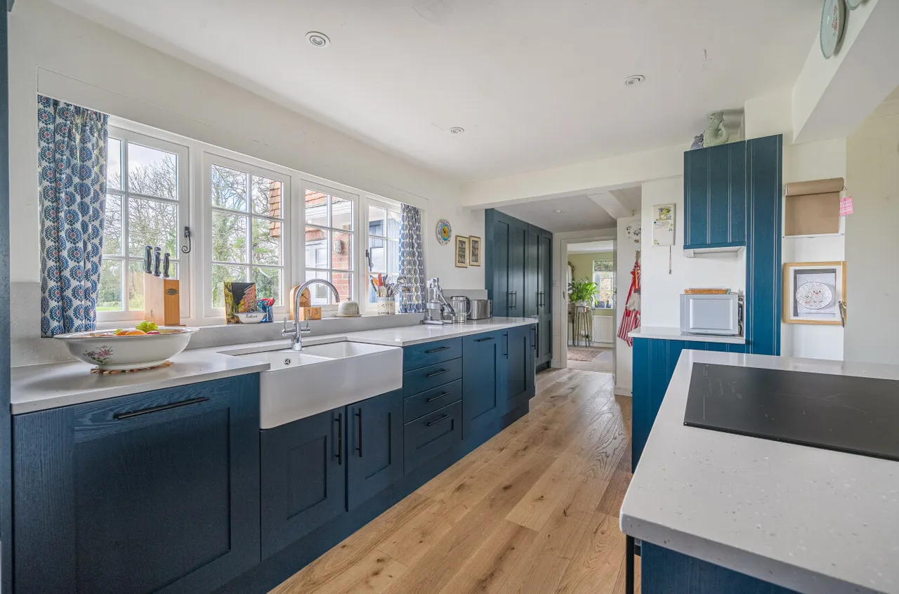 Ruston Bridge Road, Fletching, Uckfield, East Sussex, TN22 3SH, photo 20