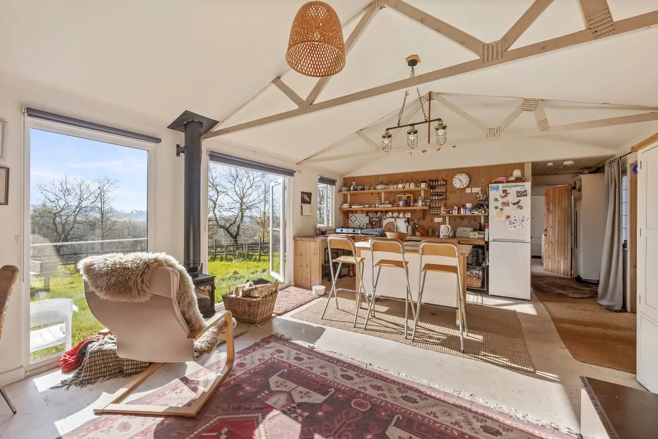 Birch Grove, Horsted Keynes, RH17, photo 10