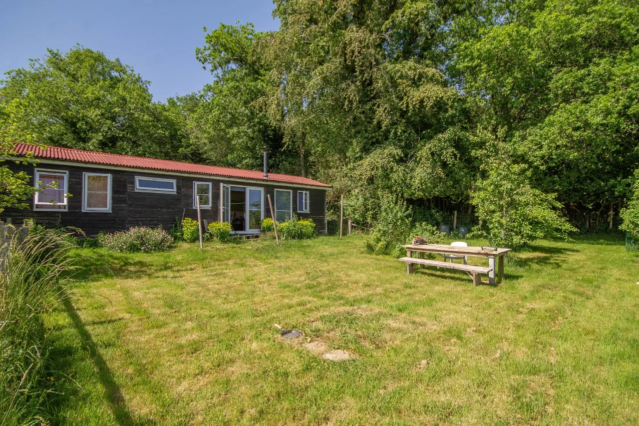 Birch Grove, Horsted Keynes, RH17, photo 8