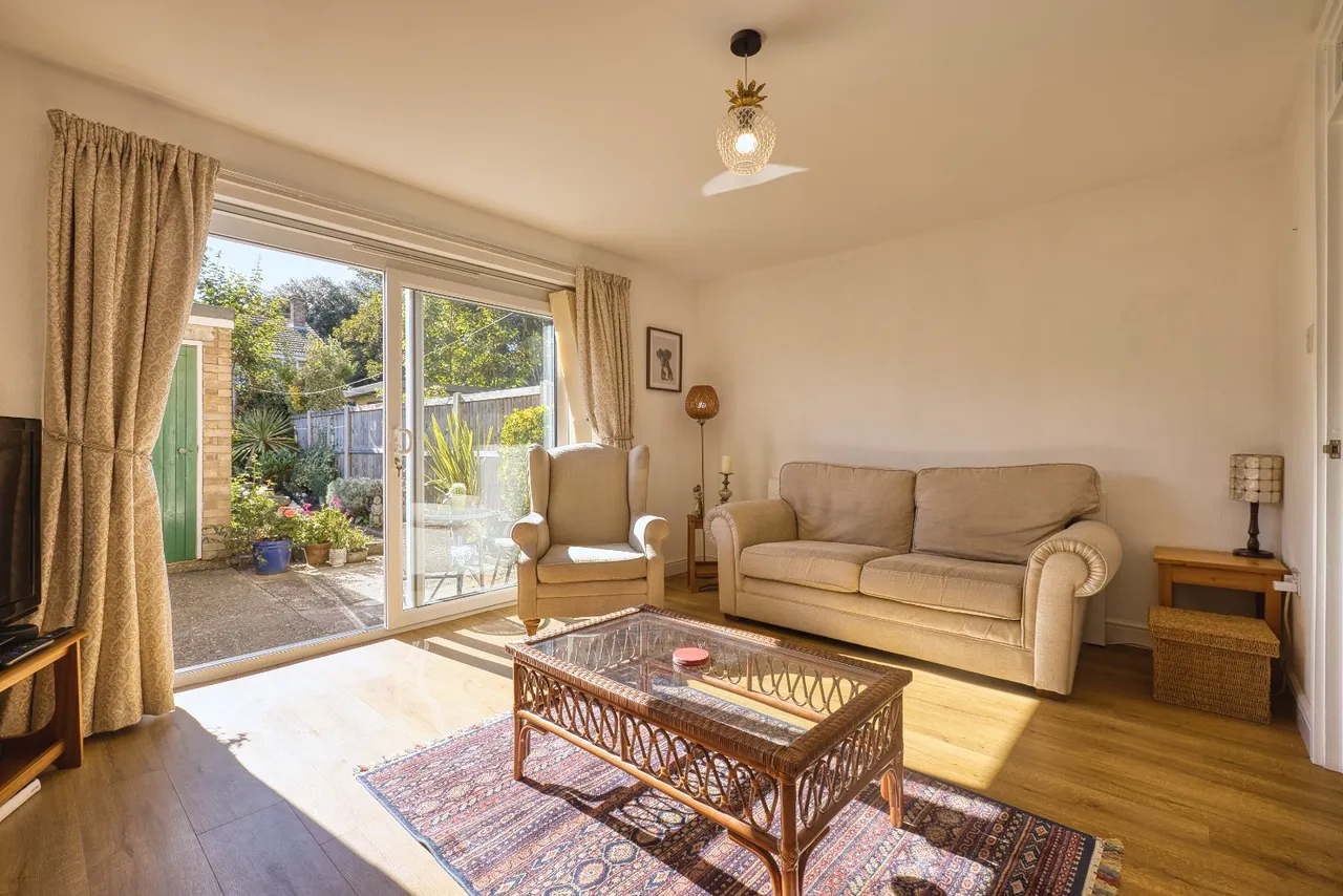 St. Davids Road, Ramsgate, CT11, photo 2