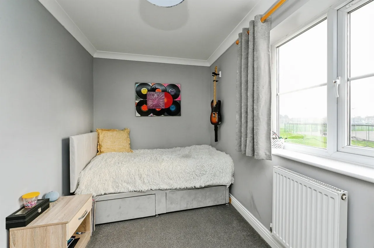Bruce Close, Wisbech, PE13, photo 14