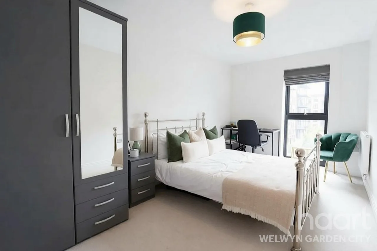 Bessemer Road, Welwyn Garden City, AL7, photo 13
