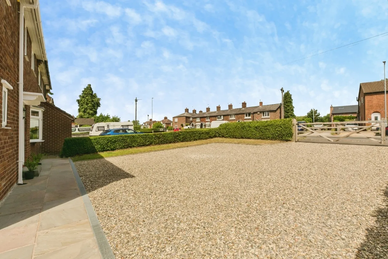 Northwich Road, Weaverham, Northwich, Cheshire, CW8, photo 35