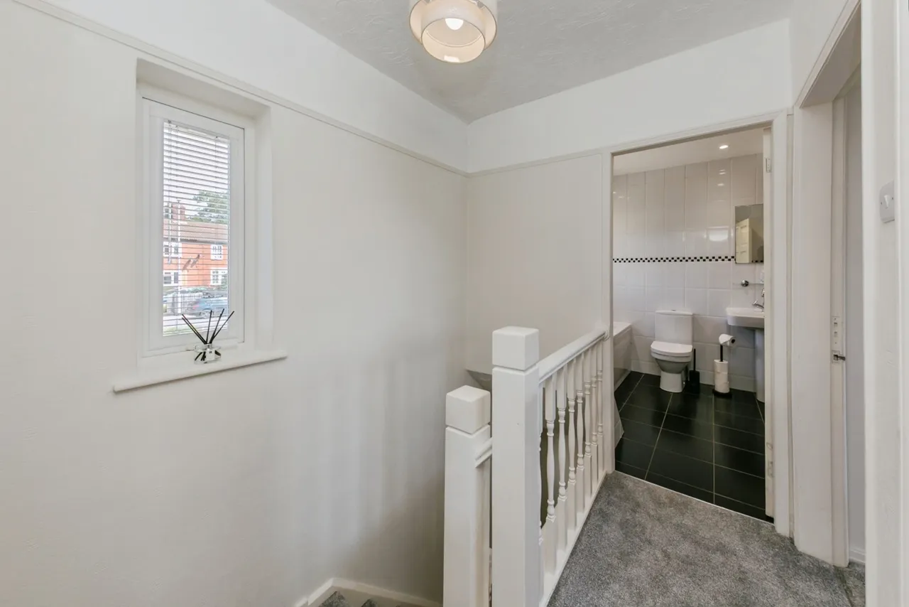 Northwich Road, Weaverham, Northwich, Cheshire, CW8, photo 18