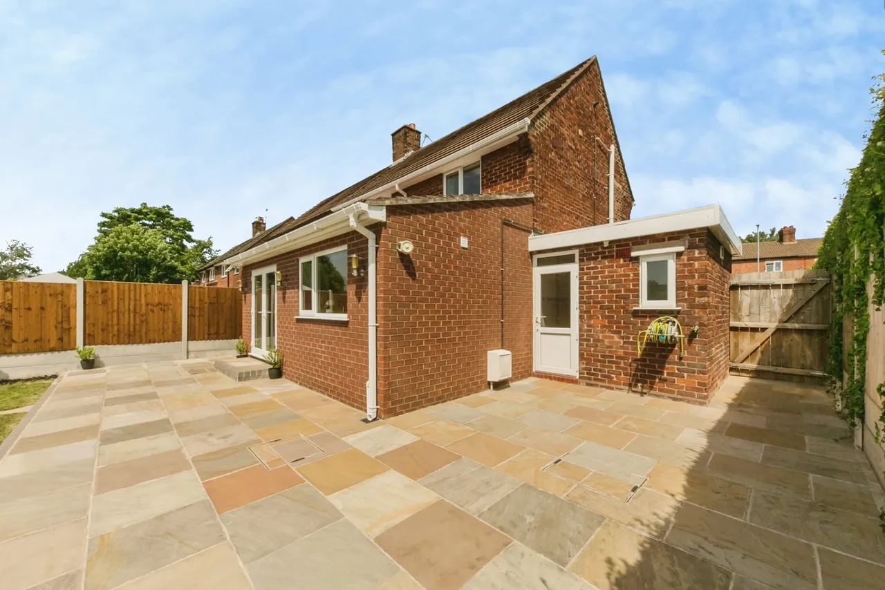 Northwich Road, Weaverham, Northwich, Cheshire, CW8, photo 32