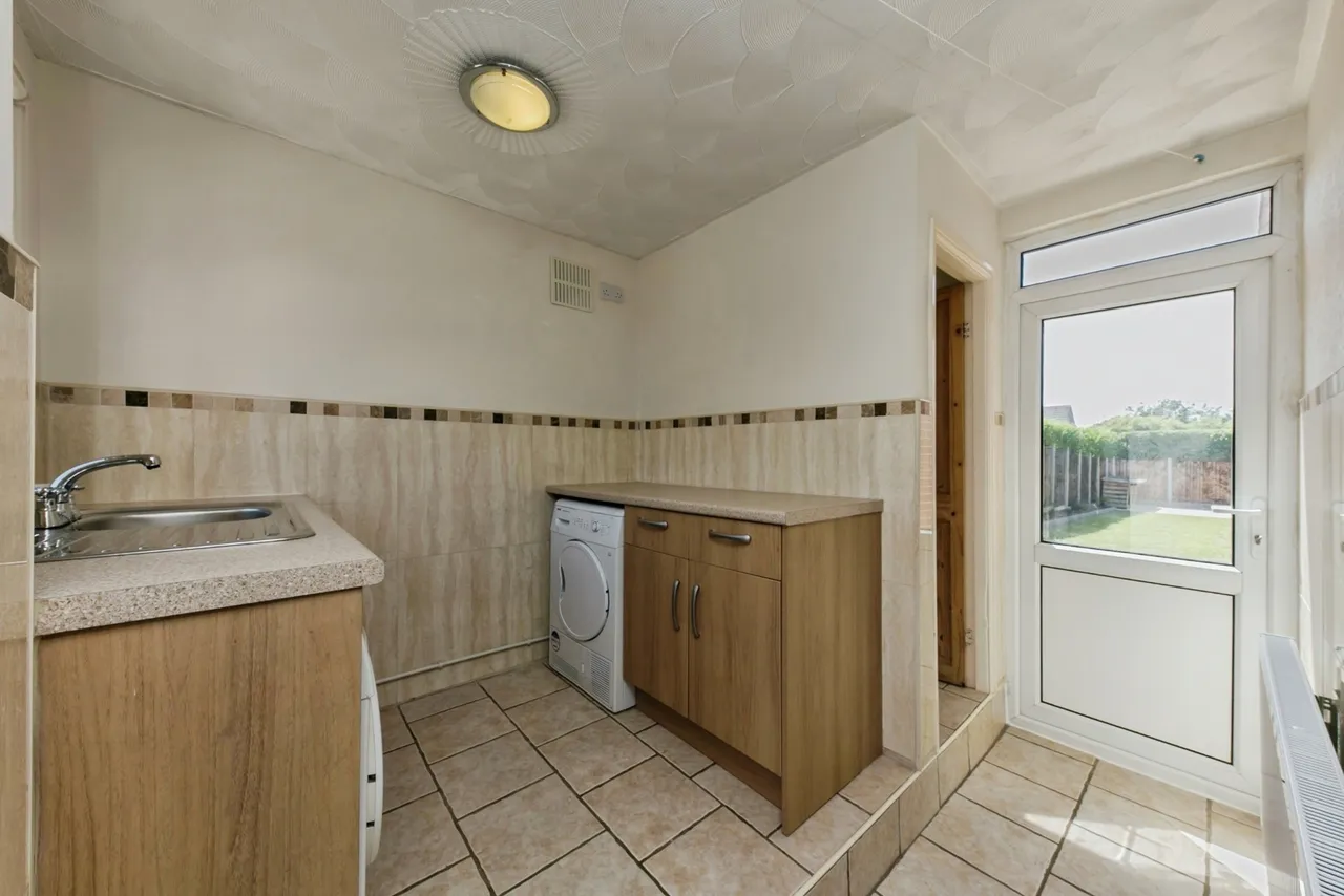 Northwich Road, Weaverham, Northwich, Cheshire, CW8, photo 14