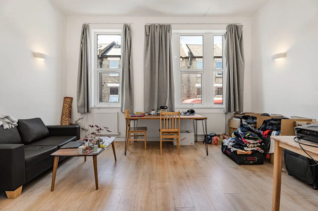 Trinity Road, London, SW17, photo 2